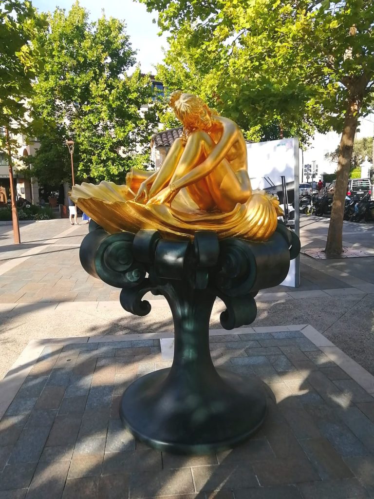 Golden statue of Brigitte Bardot in Saint-Tropez Azure Equilibrium